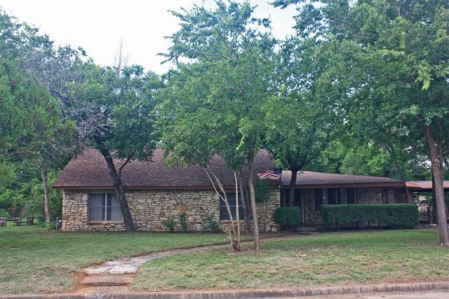 210 Austin Road, Glen Rose, TX 76043