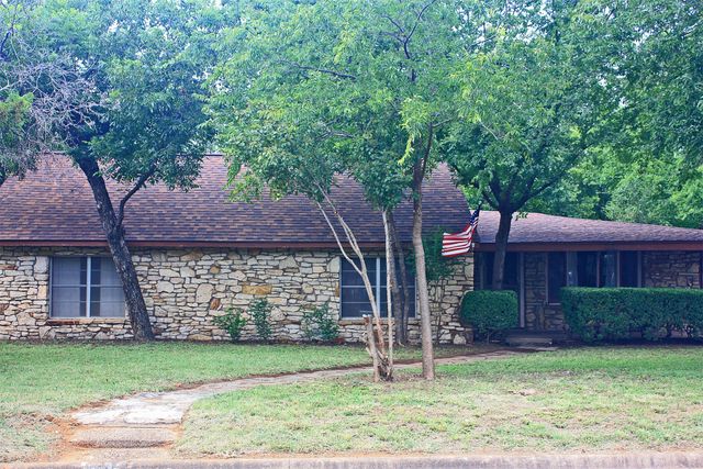 210 Austin Road, Glen Rose, TX 76043