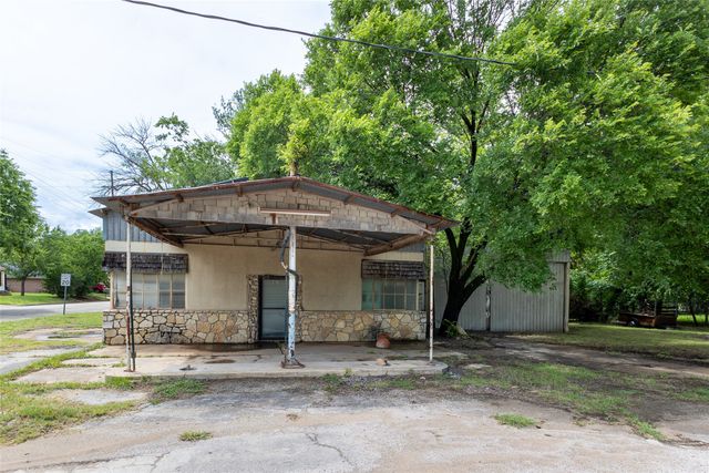 210 Austin Road, Glen Rose, TX 76043