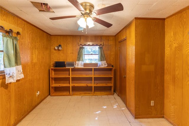 210 Austin Road, Glen Rose, TX 76043