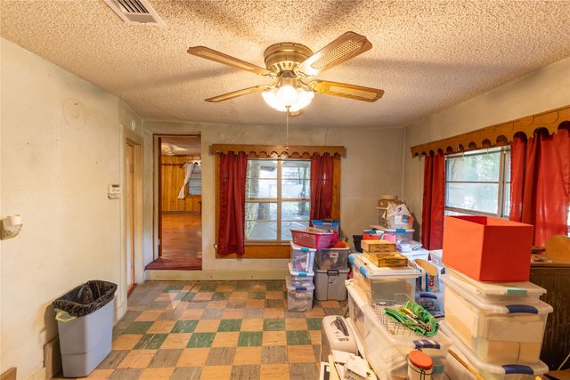 210 Austin Road, Glen Rose, TX 76043