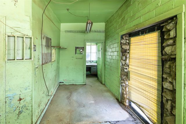 210 Austin Road, Glen Rose, TX 76043