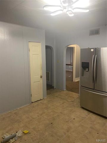 845 Mildred Avenue, East St Louis, IL 62206
