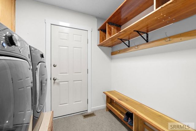 2175 Cabellaro Drive, Ammon, ID 83406