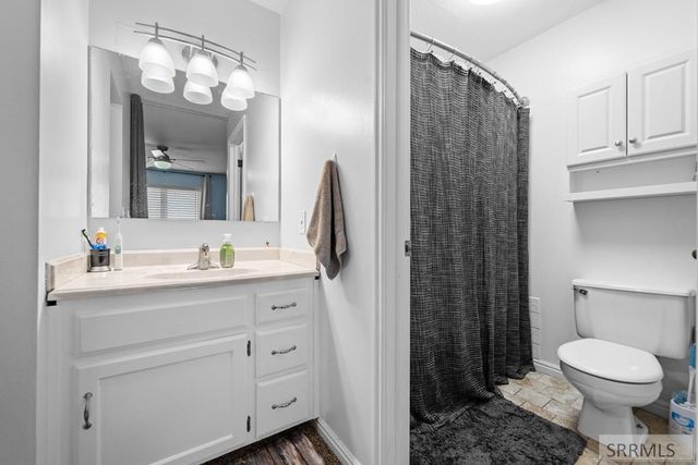 2175 Cabellaro Drive, Ammon, ID 83406