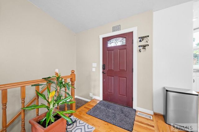 2175 Cabellaro Drive, Ammon, ID 83406