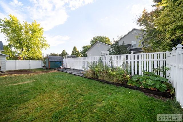 2175 Cabellaro Drive, Ammon, ID 83406