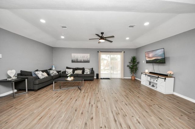 3714 Quail Meadow Drive, Missouri City, TX 77459