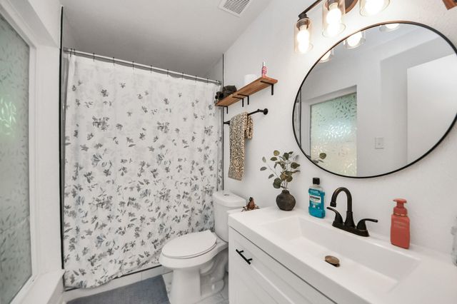 3714 Quail Meadow Drive, Missouri City, TX 77459