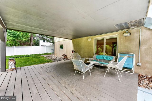 61 BROADRIPPLE DR, Princeton, NJ 08540