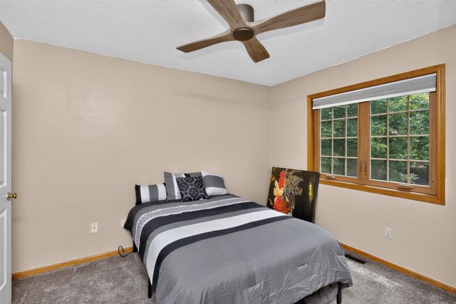 6001 Creston Avenue 23, Des Moines, IA 50321