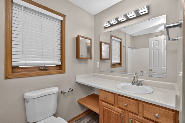 6001 Creston Avenue 23, Des Moines, IA 50321
