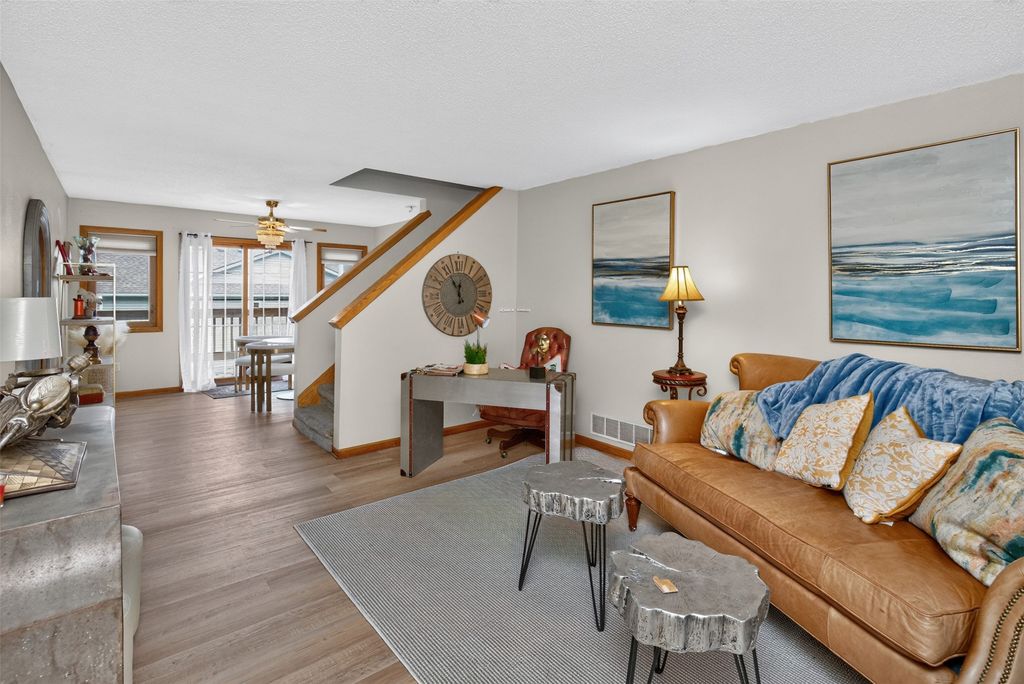 6001 Creston Avenue 23, Des Moines, IA 50321