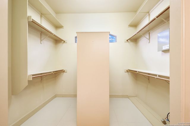 18722 CALLE CIERRA, San Antonio, TX 78258