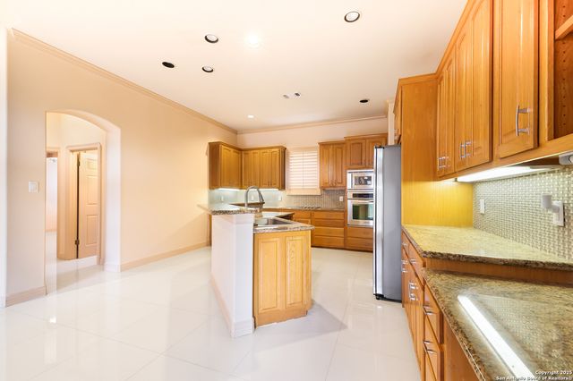 18722 CALLE CIERRA, San Antonio, TX 78258