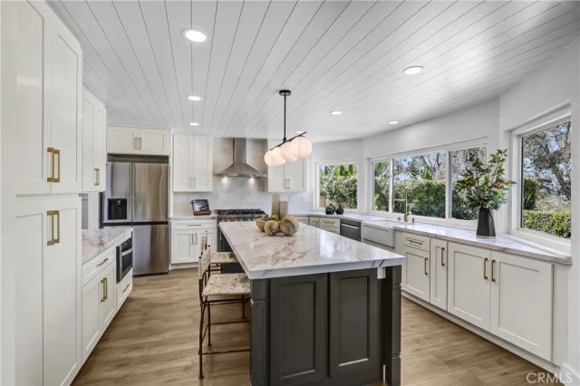 27021 Moro Azul, Mission Viejo, CA 92691