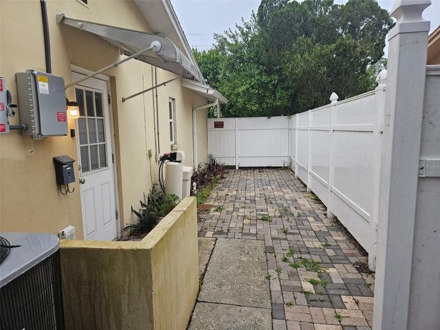 1158 OVERCASH DRIVE, Dunedin, FL 34698