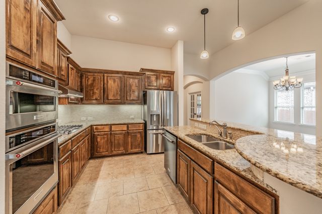 9905 Eddleman Court, Fort Worth, TX 76244