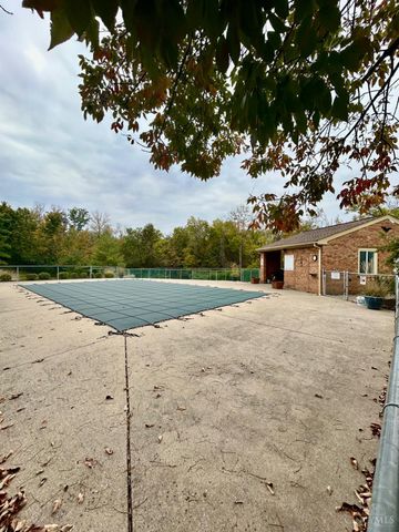 5244 S Eaglesnest Drive, Green Twp, OH 45248