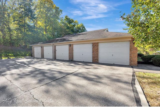 5244 S Eaglesnest Drive, Green Twp, OH 45248