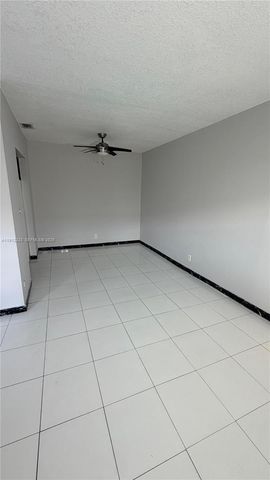 581 Kathy Ln B, Margate, FL 33068