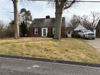 1413 ORCHARVIEW DRIVE, Scott Twp, PA 15220