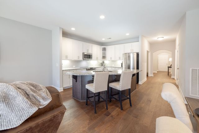 107 Auxley Ct, White House, TN 37188