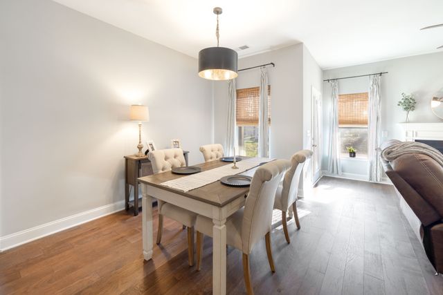 107 Auxley Ct, White House, TN 37188