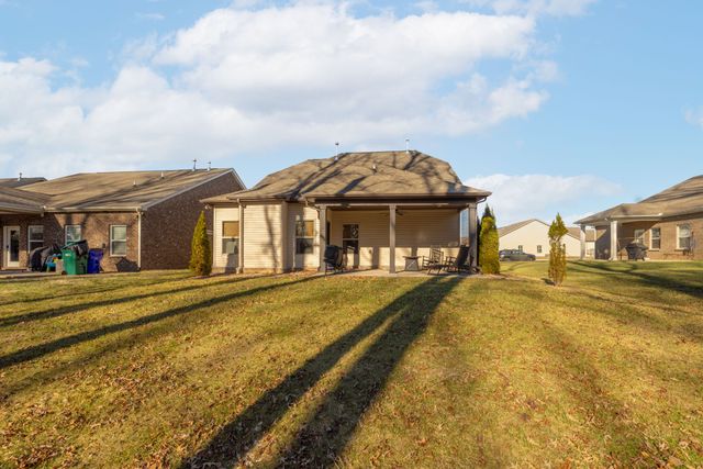 107 Auxley Ct, White House, TN 37188