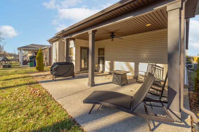 107 Auxley Ct, White House, TN 37188