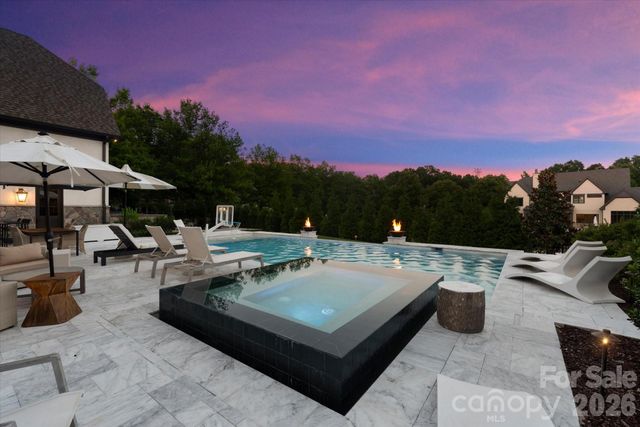 301 Skyecroft Way, Waxhaw, NC 28173