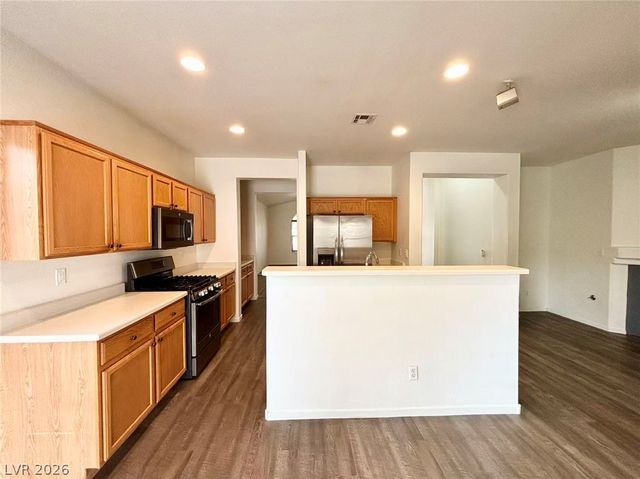 1626 West Hammer Lane, North Las Vegas, NV 89031