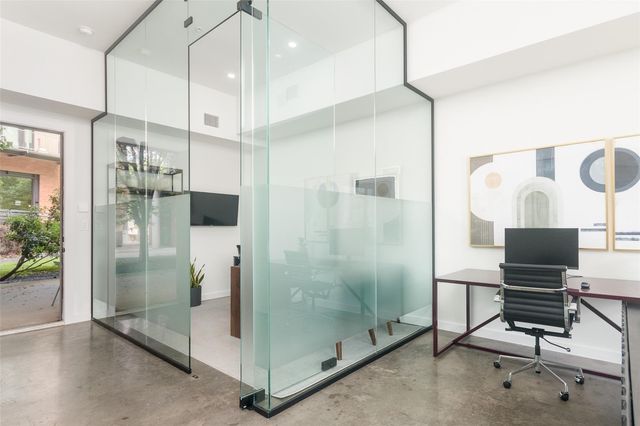 2525 S Lamar BLVD 11, Austin, TX 78704