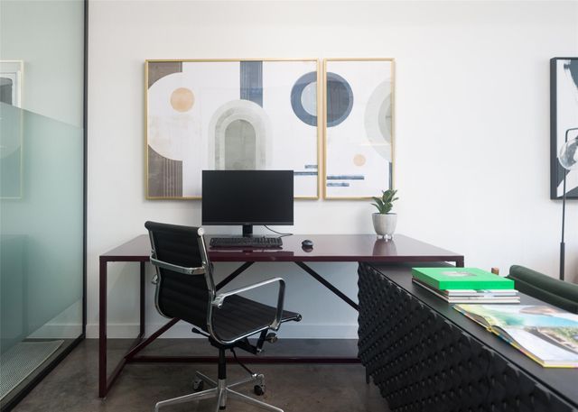 2525 S Lamar BLVD 11, Austin, TX 78704