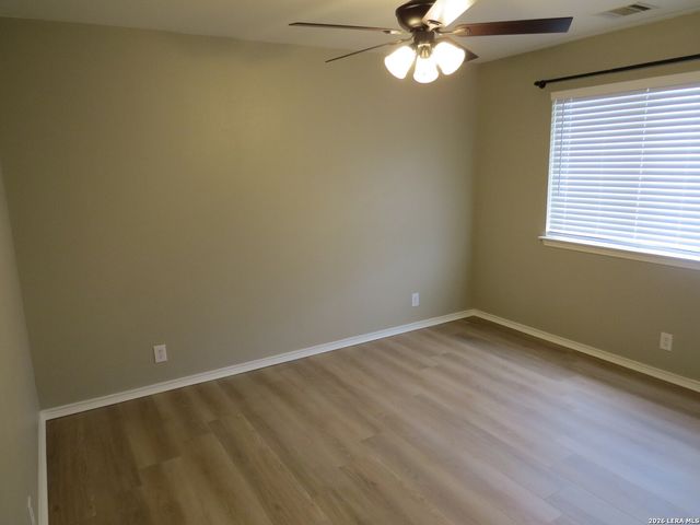 128 Happy Trl, Cibolo, TX 78108