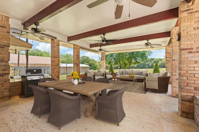 180 Nelson Wyatt Road, Mansfield, TX 76063