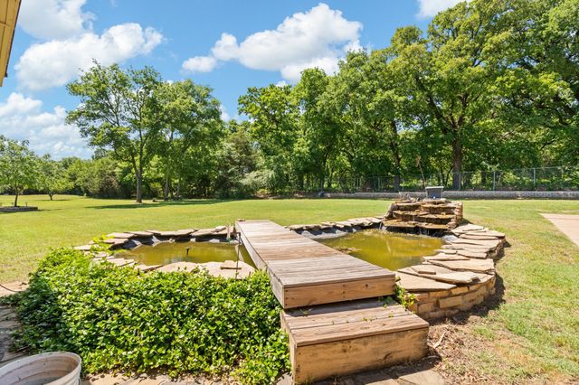 180 Nelson Wyatt Road, Mansfield, TX 76063