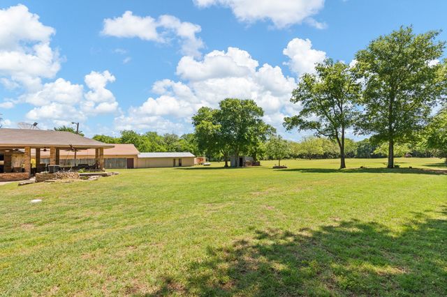 180 Nelson Wyatt Road, Mansfield, TX 76063