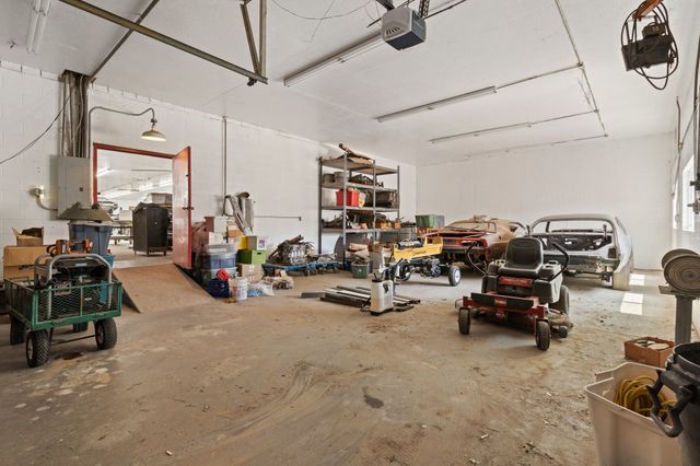 180 Nelson Wyatt Road, Mansfield, TX 76063