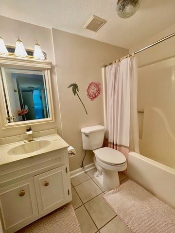 200 Sanders Ferry Rd Apt 1405, Hendersonville, TN 37075