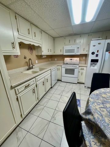 200 Sanders Ferry Rd Apt 1405, Hendersonville, TN 37075