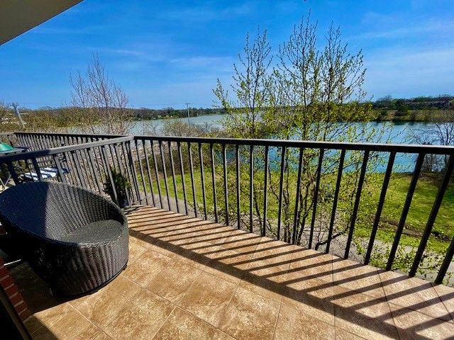 200 Sanders Ferry Rd Apt 1405, Hendersonville, TN 37075