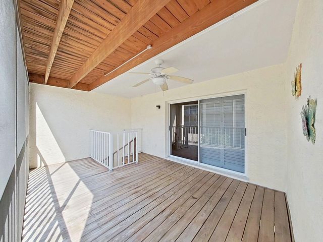 465 PINELLAS BAYWAY S 303, St Petersburg, FL 33715