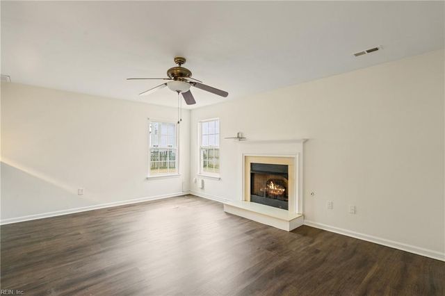 2102 King ST, Suffolk, VA 23434