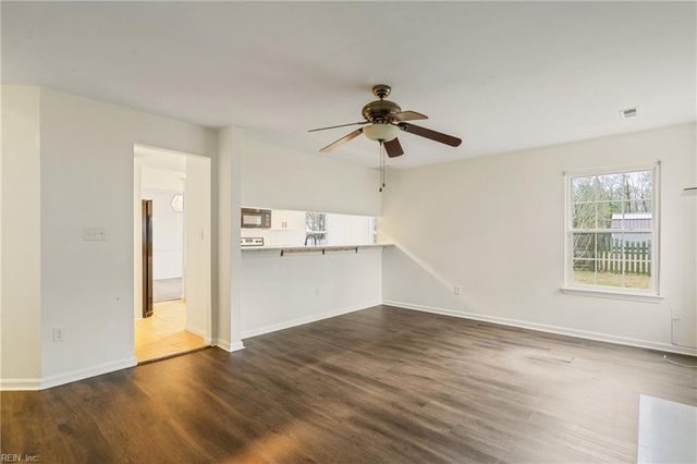 2102 King ST, Suffolk, VA 23434