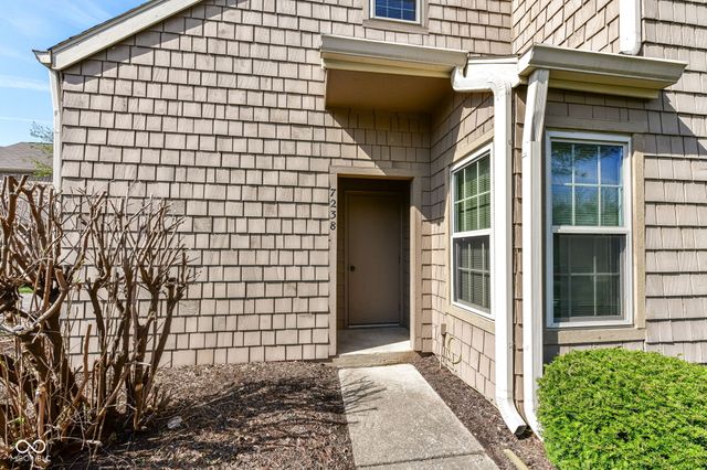 7238 Harbour Isle, Indianapolis, IN 46240