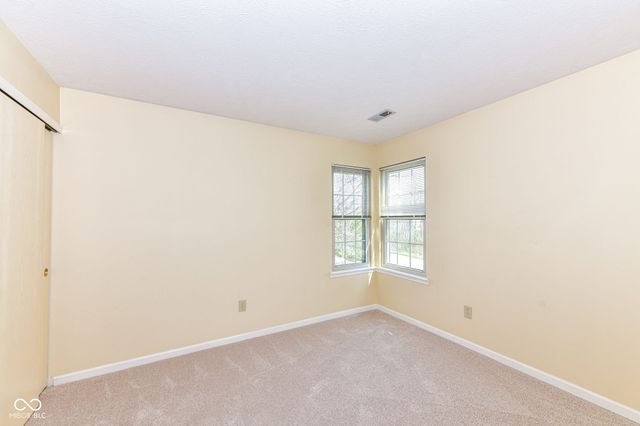 7238 Harbour Isle, Indianapolis, IN 46240