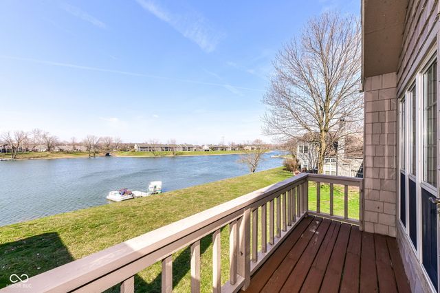 7238 Harbour Isle, Indianapolis, IN 46240