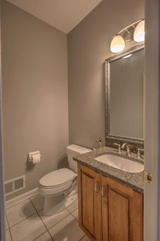 22 Red School House Rd, Clinton Twp., NJ 08833