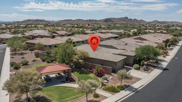 18215 W DESERT SAGE Drive, Goodyear, AZ 85338
